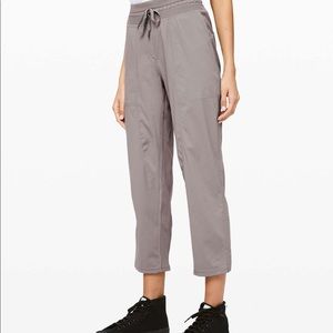 Lululemon Dance Studio Crop 25”